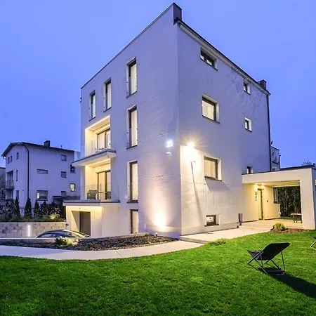 Lublin Residence Apartamenty Z Klimatem, Ogrod, Parking Exterior photo